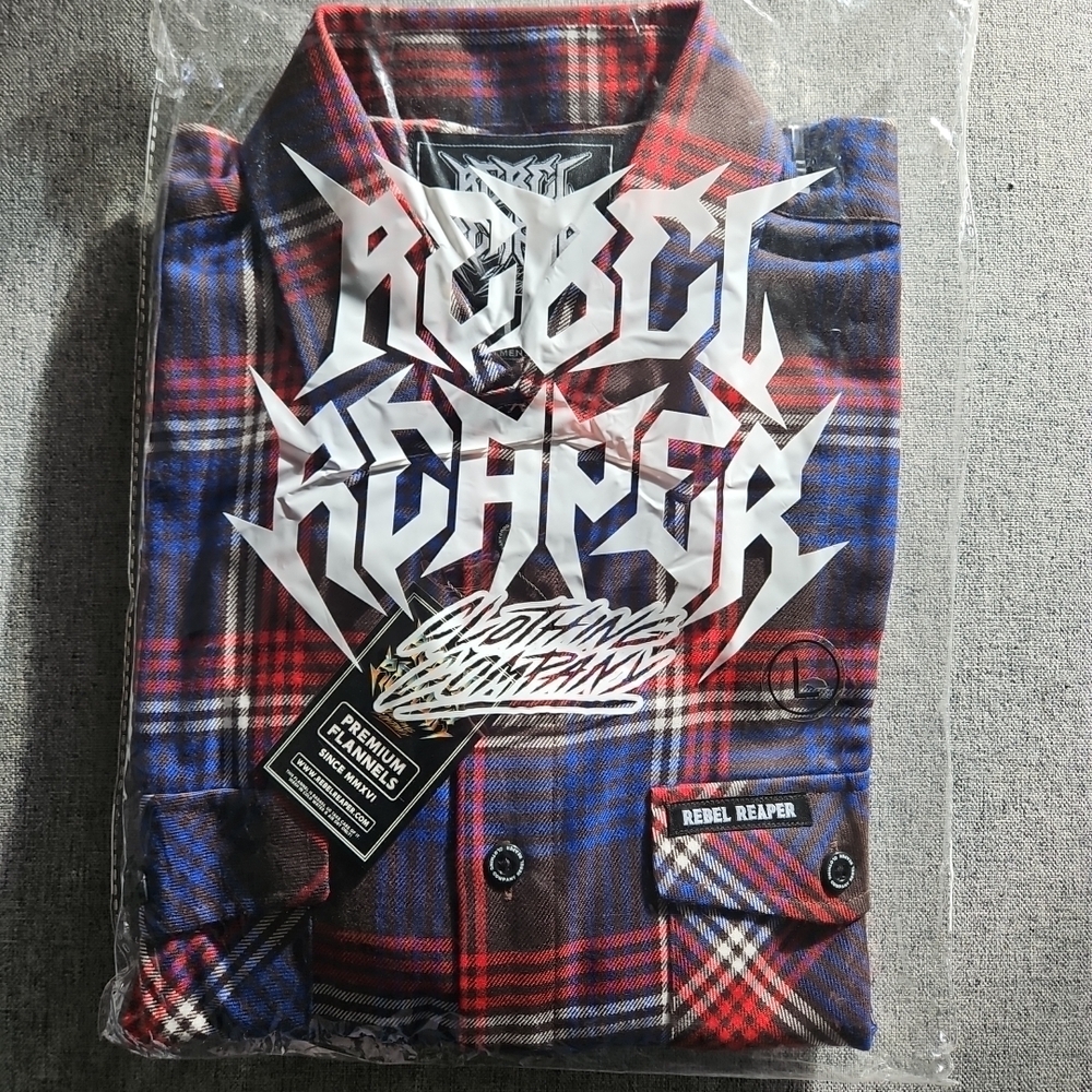 Men's Bold Plaid Button Down Shirt